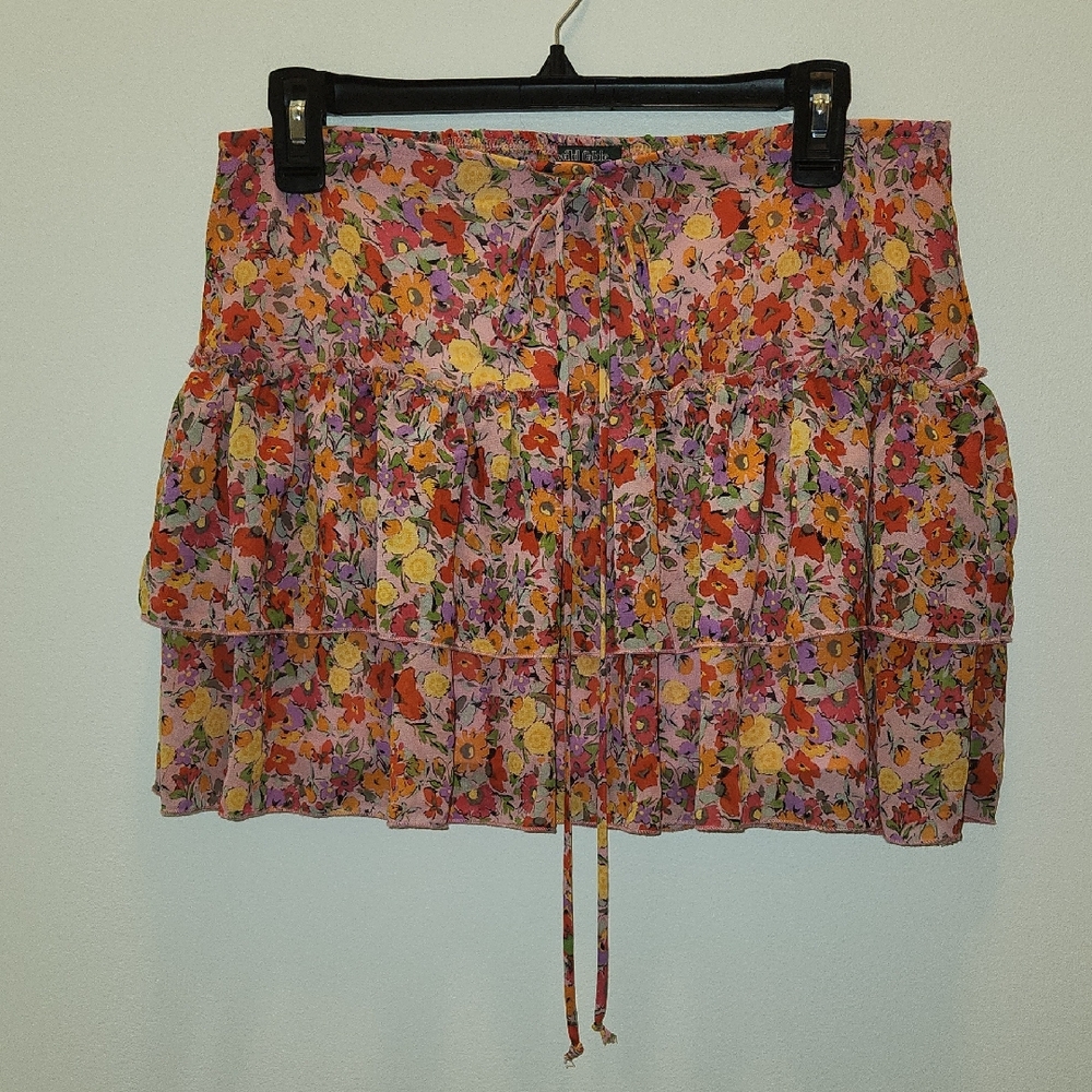 Wild Fable Tiered Ruffle Lined Mini Skirt EUC 2026 Trends Size Med 15" Waist-Hem